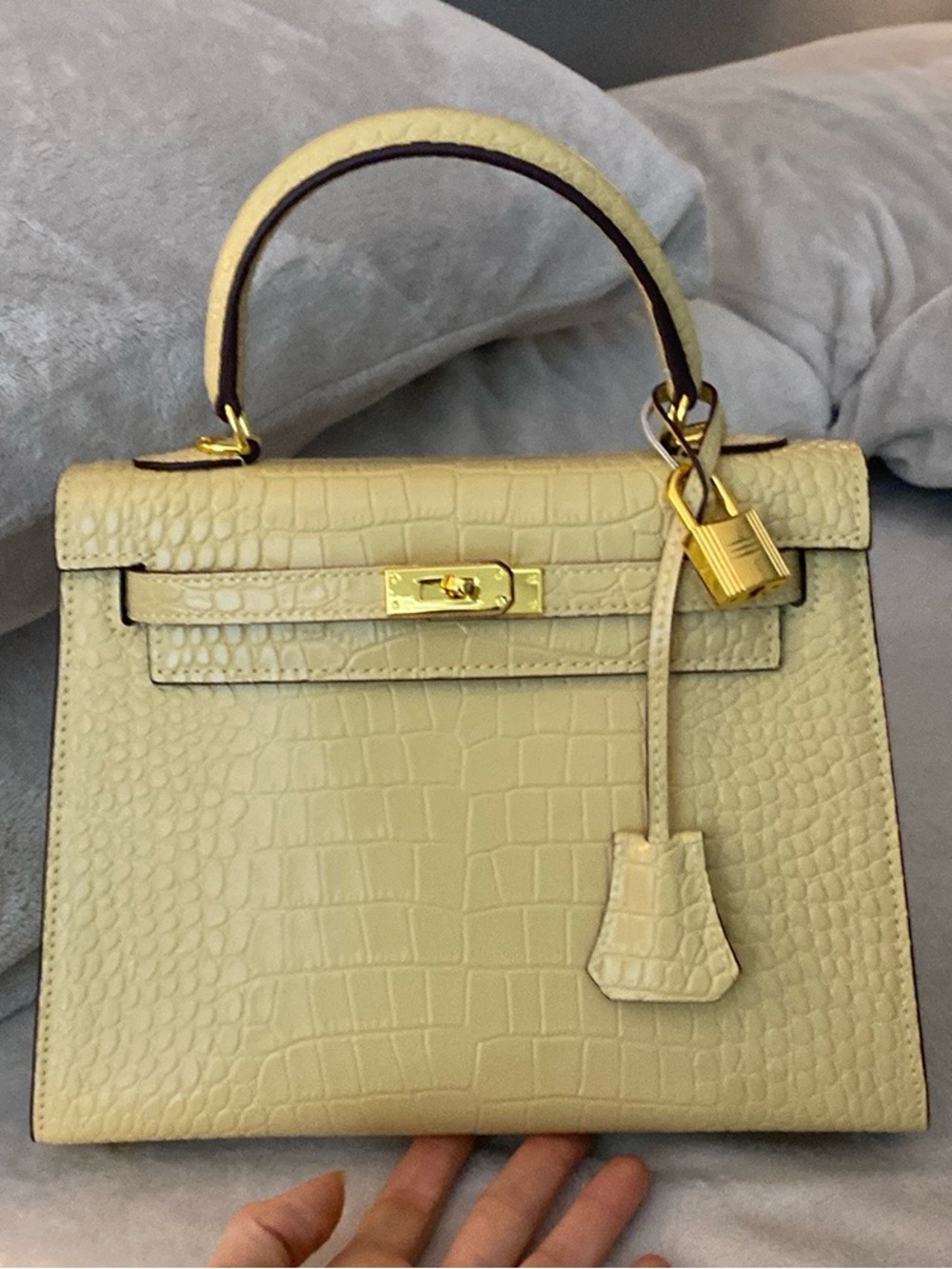 25cm beige sand  tan crocodile leather top handle handbag